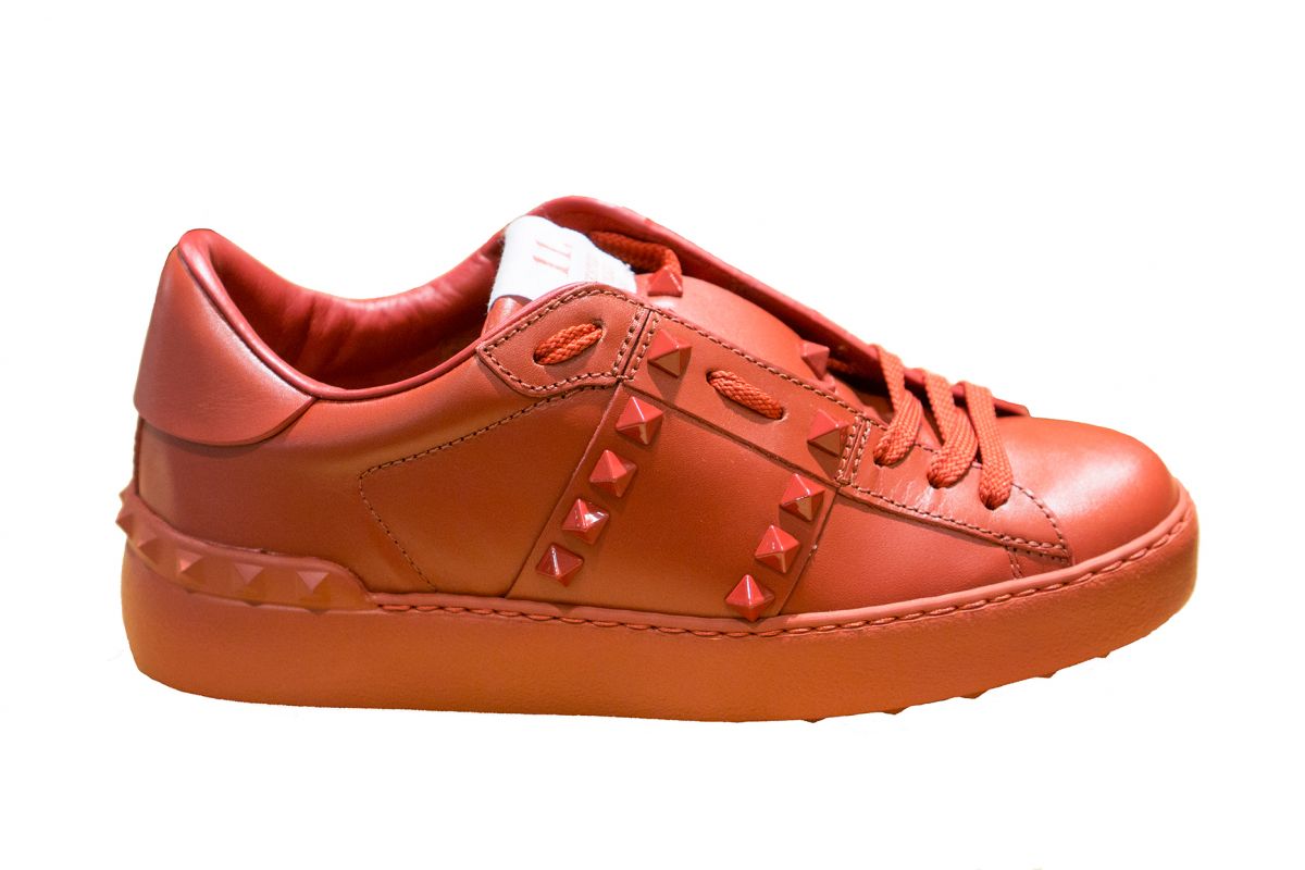 VALENTINO